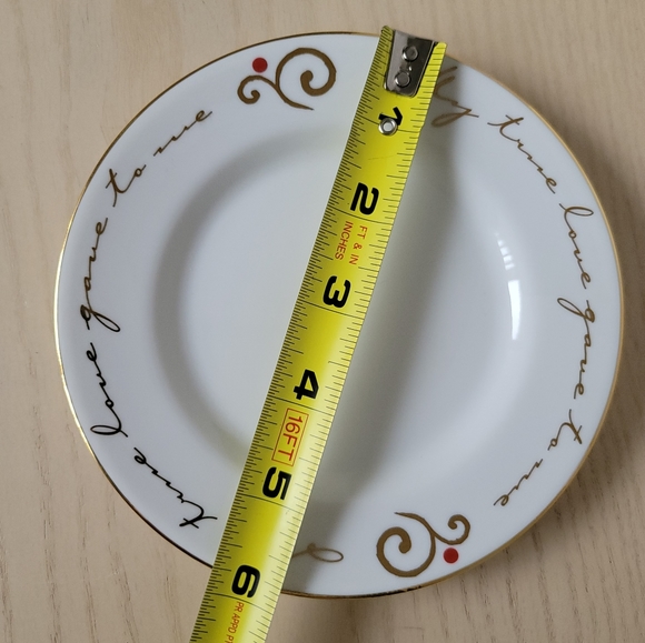 Pier 1 Cup and Saucer 12 Days Of Christmas On The First Day Partridge Gold Trim - Picture 16 of 16